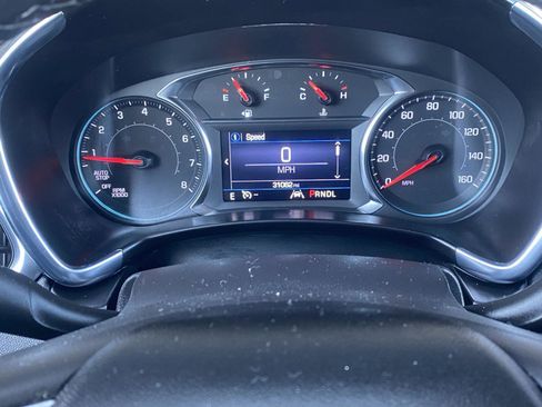 Used 2024 Chevrolet Equinox LT w/ LPO, Floor Liner Package image 15