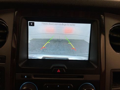 Used 2017 Ford Expedition Max Platinum AWD/4WD image 9