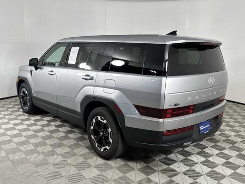 Certified 2025 Hyundai Santa Fe SE image 6
