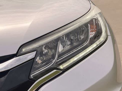 Used 2016 Honda CR-V SE image 24