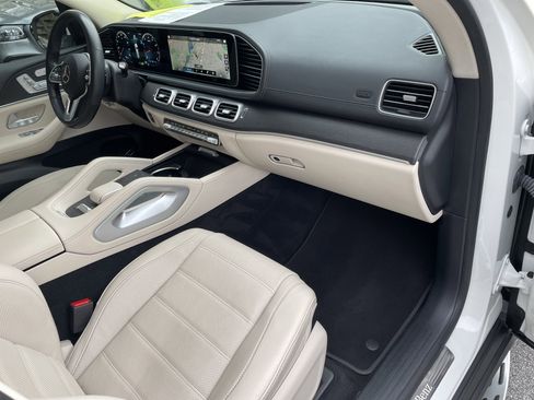 Certified 2023 Mercedes-Benz GLS 450 4MATIC image 52