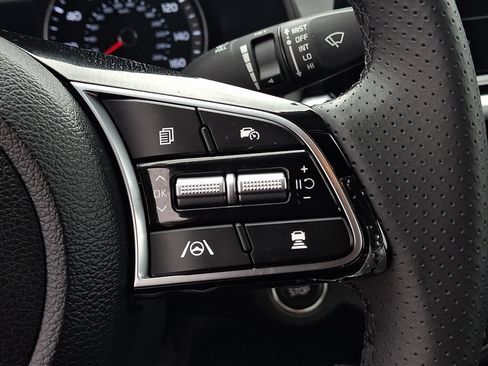 Certified 2024 Kia Forte GT-Line FWD image 22