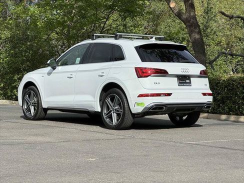 Certified 2023 Audi Q5 e Prestige AWD/4WD image 7