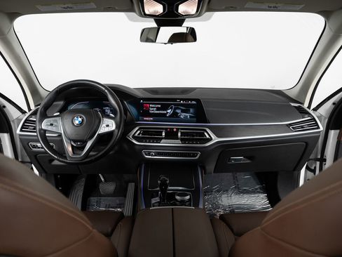 Used 2022 BMW X7 xDrive40i w/ Premium Package image 39