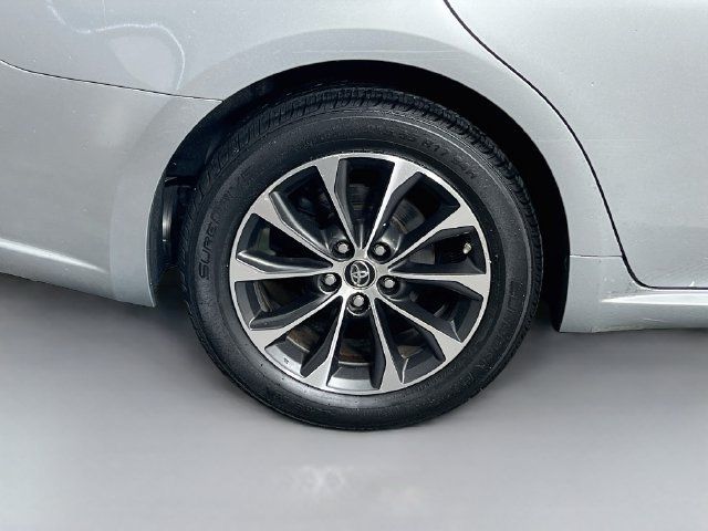 Used 2016 Toyota Avalon XLE Premium FWD image 35