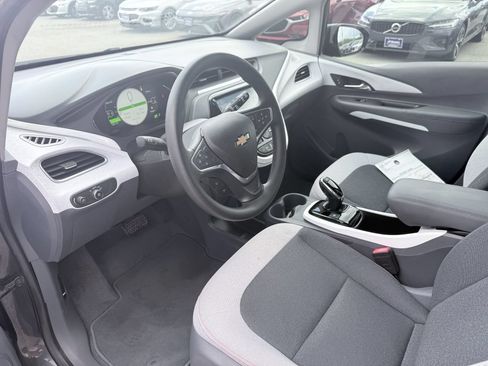 Used 2019 Chevrolet Bolt LT FWD image 9
