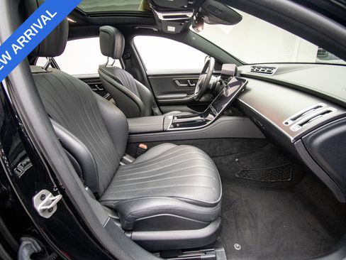 Used 2023 Mercedes-Benz S 500 4MATIC image 13