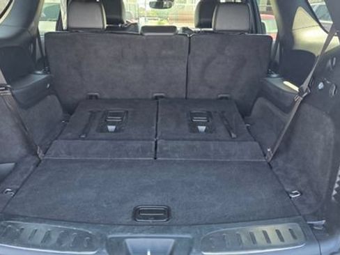 Used 2025 Dodge Durango GT AWD/4WD image 8