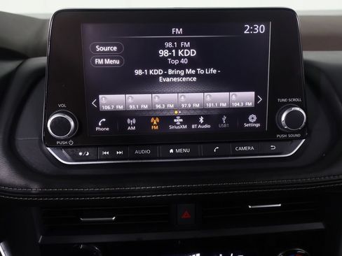 Used 2023 Nissan Rogue SV AWD/4WD image 40