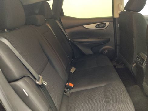Used 2020 Nissan Rogue Sport S FWD image 19