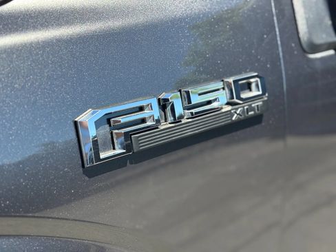 Used 2017 Ford F150 XLT AWD/4WD image 11