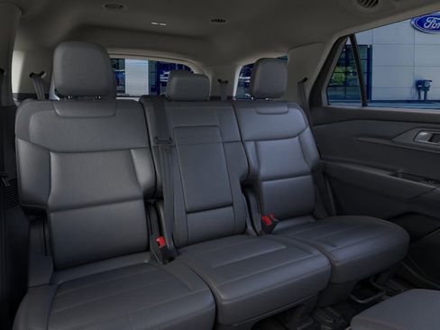 New 2026 Ford Explorer Active image 11