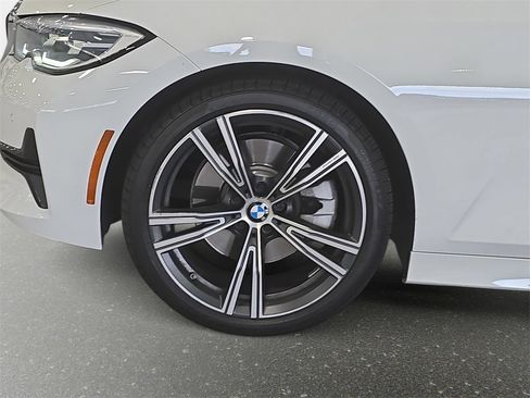 Used 2021 BMW 330i Sedan w/ Convenience Package image 26