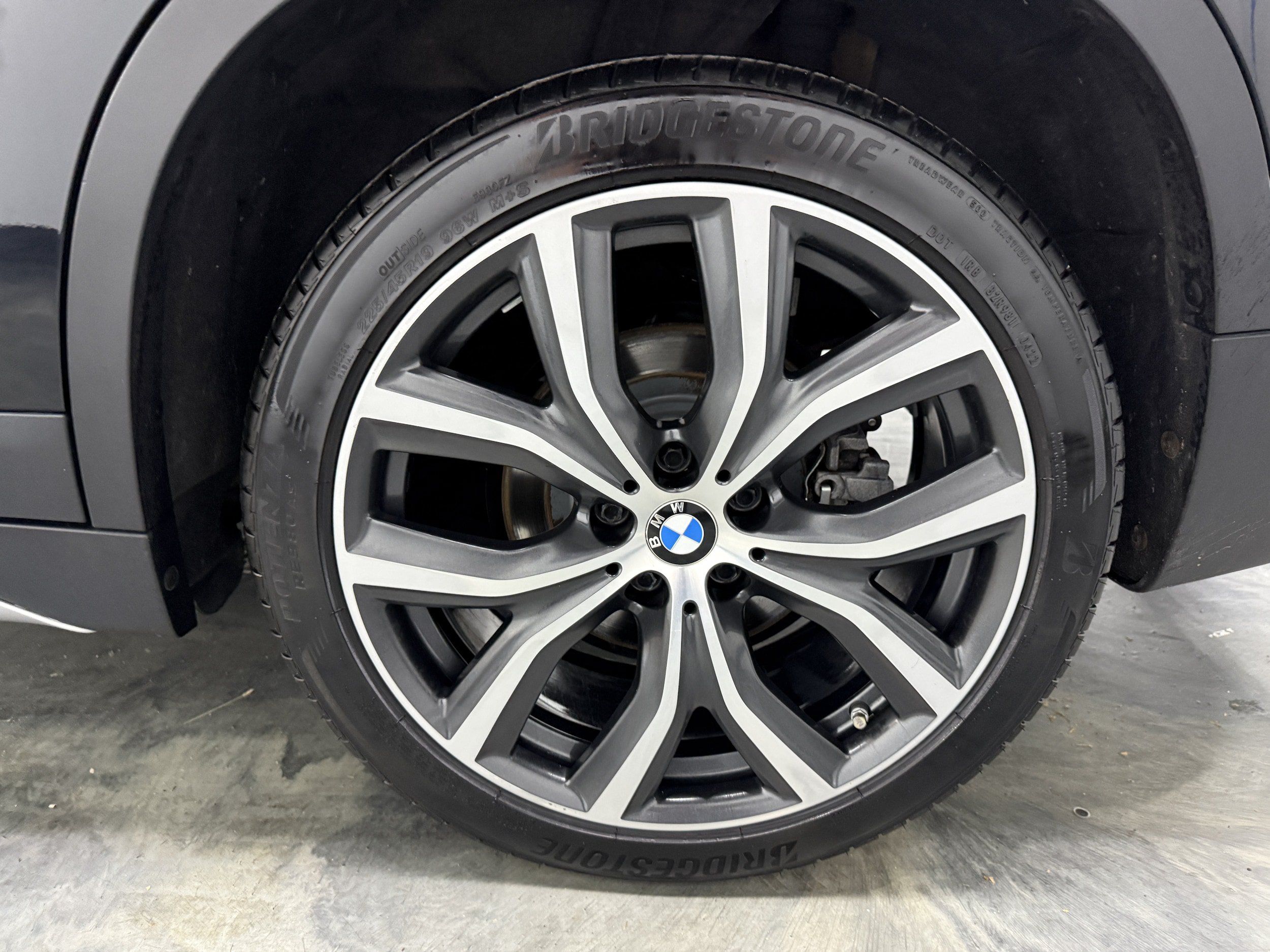 Used 2017 BMW X1 xDrive28i AWD/4WD image 24