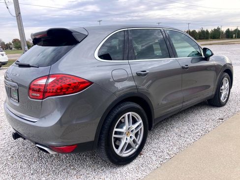 Used 2014 Porsche Cayenne AWD/4WD image 14