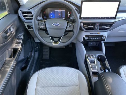 New 2025 Ford Escape Active w/ Tech Pack #1 image 17
