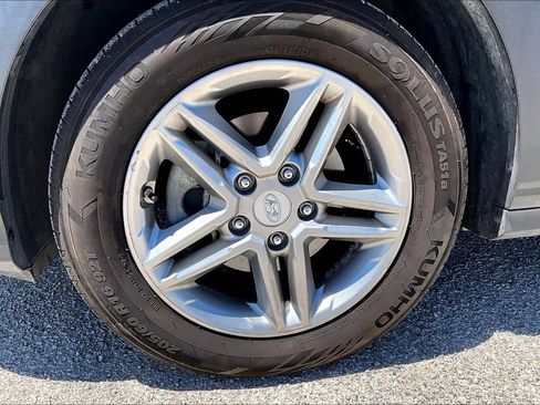 Used 2020 Hyundai Kona SE FWD image 9