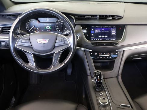 Used 2021 Cadillac XT5 Luxury image 15