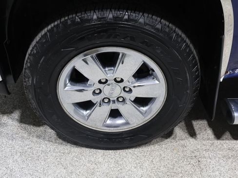 Used 2013 GMC Sierra 1500 SLE w/ Power Tech Package image 10