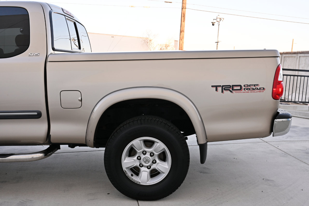 Used 2006 Toyota Tundra SR5 w/ TRD Off-Road Pkg AWD/4WD image 37