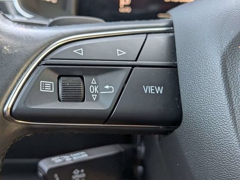 Used 2022 Audi Q8 Premium w/ Convenience Package AWD/4WD image 26