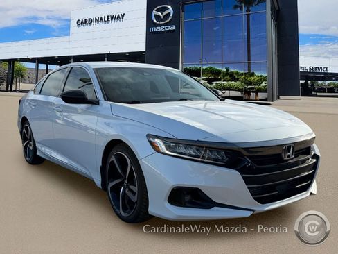 Used 2022 Honda Accord Sport image 4