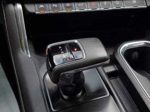 Used 2024 GMC Sierra 1500 Denali Ultimate AWD/4WD image 32