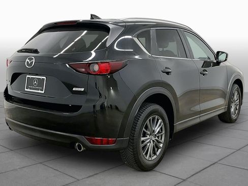 Used 2017 MAZDA CX-5 Touring w/ Preferred Equipment Package FWD image 13
