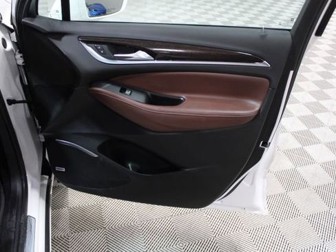 Used 2020 Buick Enclave Avenir w/ Avenir Technology Package image 26