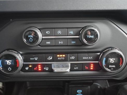 Used 2025 Ford Bronco Raptor AWD/4WD image 34
