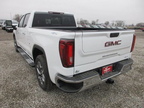 New 2026 GMC Sierra 1500 SLT w/ SLT Premium Plus Package image 9