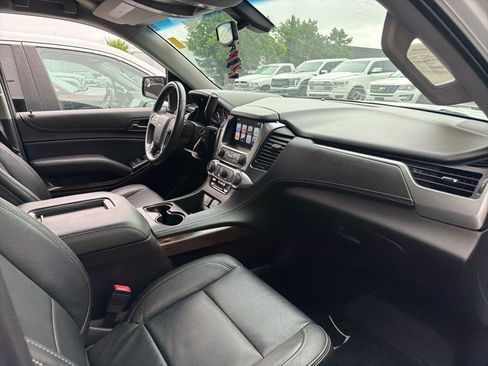 Used 2017 Chevrolet Tahoe LS w/ All-Season Package AWD/4WD image 5