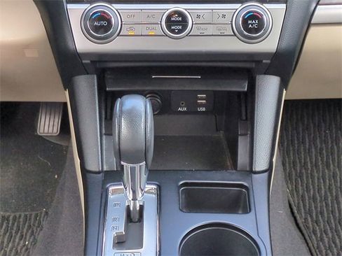 Used 2017 Subaru Outback 3.6R Limited image 21