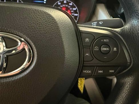 Certified 2023 Toyota Corolla Cross L AWD/4WD image 30