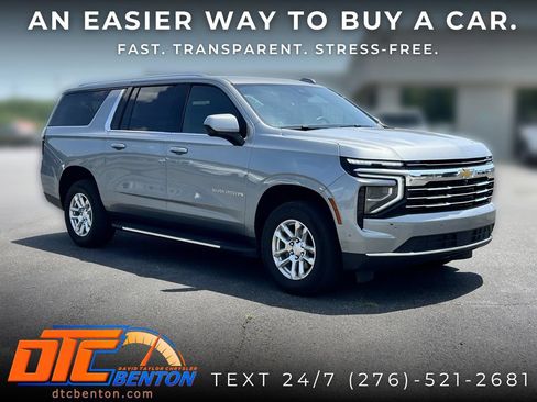 Used 2025 Chevrolet Suburban LT AWD/4WD image 1