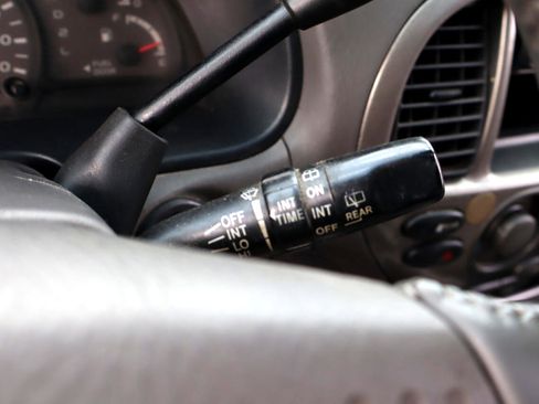 Used 2002 Toyota Sequoia Limited image 36