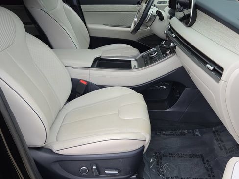 Used 2025 Hyundai Palisade Calligraphy FWD image 18