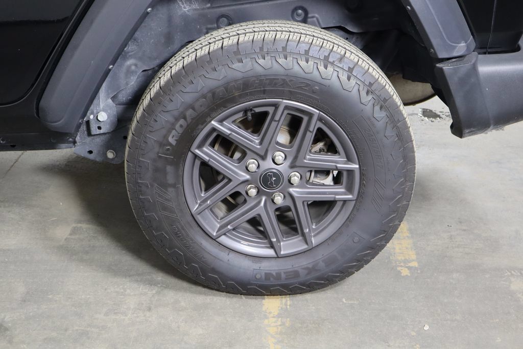 Used 2025 Jeep Wrangler Unlimited Sport AWD/4WD image 44