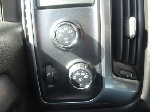 Used 2014 Chevrolet Silverado 1500 LT w/ Texas Edition, 1LT Trim image 21