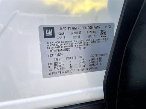 Used 2022 Chevrolet TrailBlazer LT w/ Confidence II Package FWD image 34