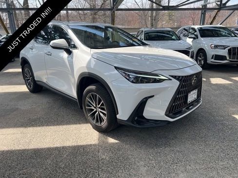 Used 2023 Lexus NX 350 AWD image 3