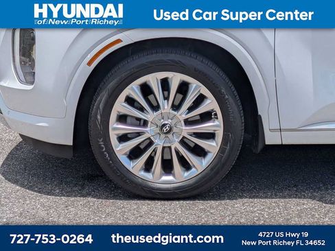 Used 2020 Hyundai Palisade Limited FWD image 10