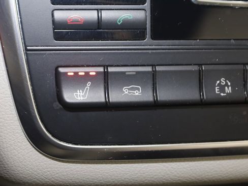 Used 2015 Mercedes-Benz GLA 250 4MATIC image 8