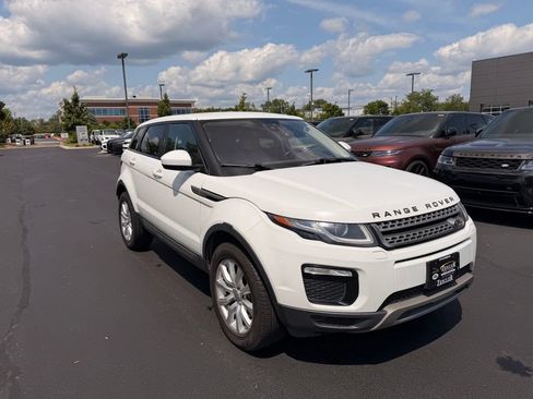 Used 2019 Land Rover Range Rover Evoque AWD/4WD image 7