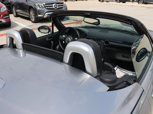 Used 2015 MAZDA MX-5 Miata Grand Touring image 12