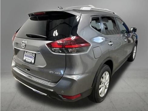 Used 2020 Nissan Rogue SV AWD/4WD image 5