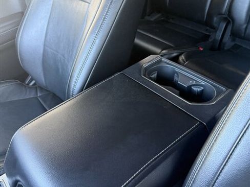 Used 2017 Ford F250 Lariat w/ Chrome Package image 19