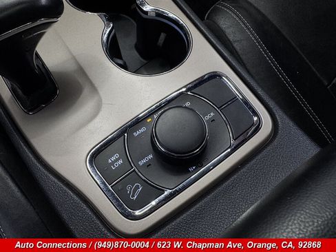 Used 2014 Jeep Grand Cherokee Limited AWD/4WD image 15