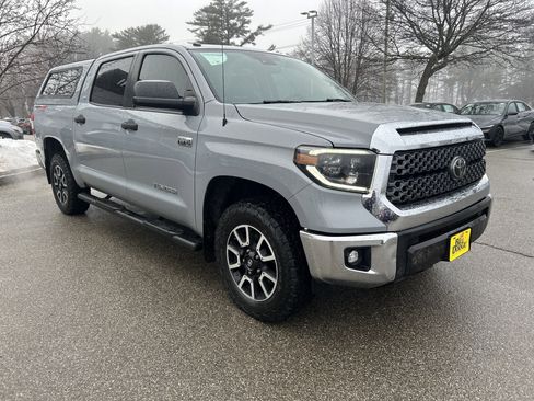 Used 2019 Toyota Tundra SR5 w/ TRD Off Road Package image 3