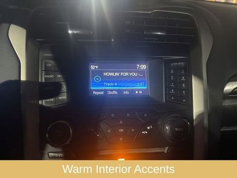 Used 2014 Ford Fusion SE w/ Equipment Group 202A image 20